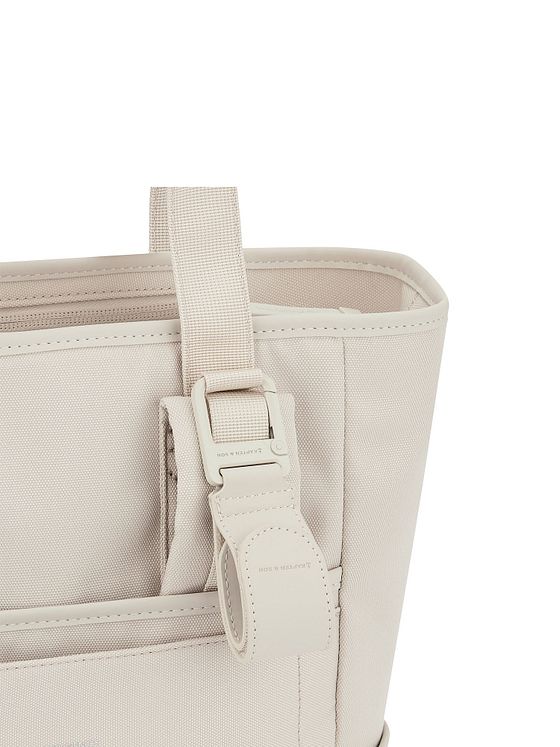 Kapten & Son Lindby Skuldertaske 35 cm Laptoprum Kapten & Son Lindby Skuldertaske 35 cm Laptoprum