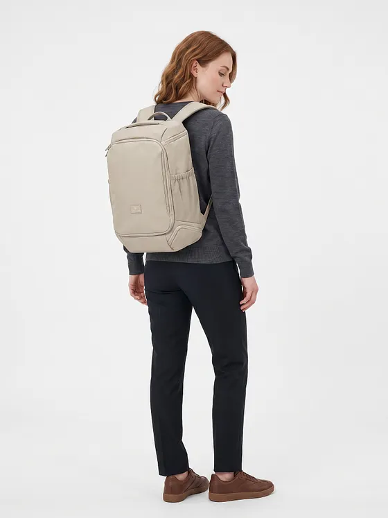 Johnny Urban Kian Daypack 48 cm Laptopfack Johnny Urban Kian Daypack 48 cm Laptopfack