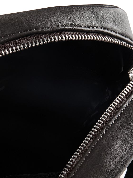 Guess Torino Crossbody taske 24.5 cm Guess Torino Crossbody taske 24.5 cm