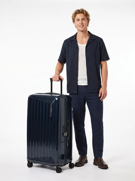 Samsonite Nuon 4-pyöräinen vetolaukku 80 cm