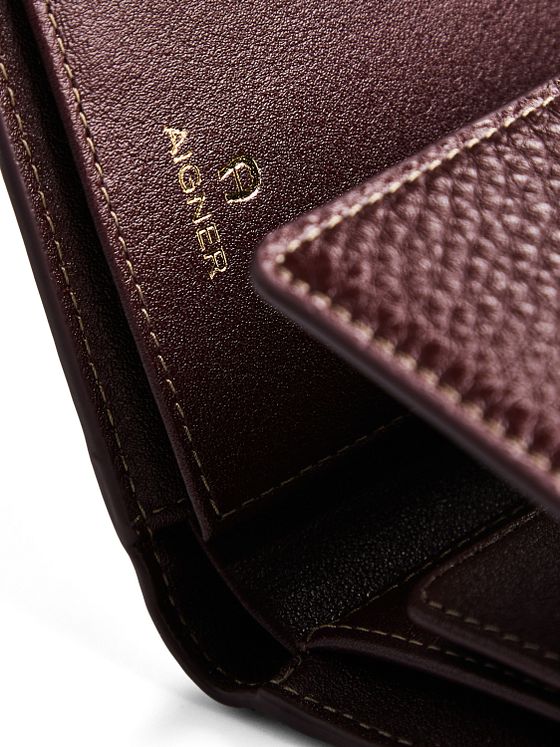 AIGNER Deborah Lompakko Nahka 12 cm AIGNER Deborah Lompakko Nahka 12 cm
