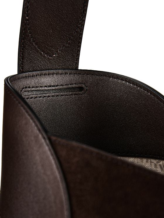AIGNER Deborah Shopper-laukku Nahka 37 cm