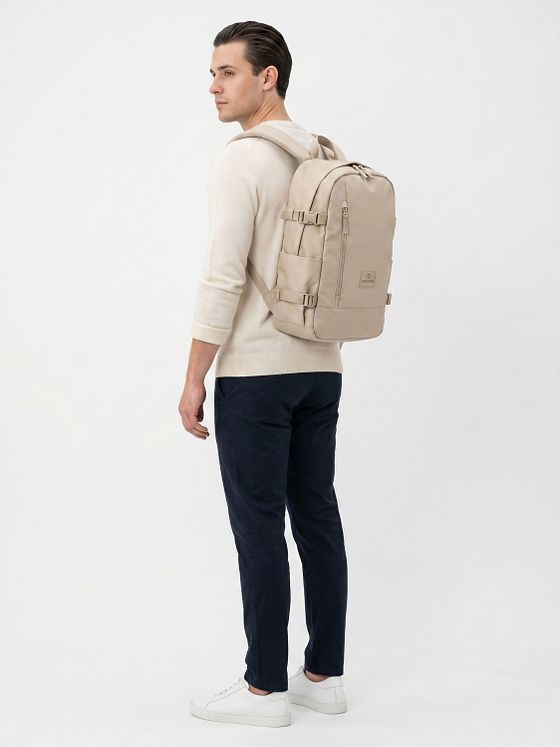 Johnny Urban Kian Daypack 54 cm Laptoprum Johnny Urban Kian Daypack 54 cm Laptoprum