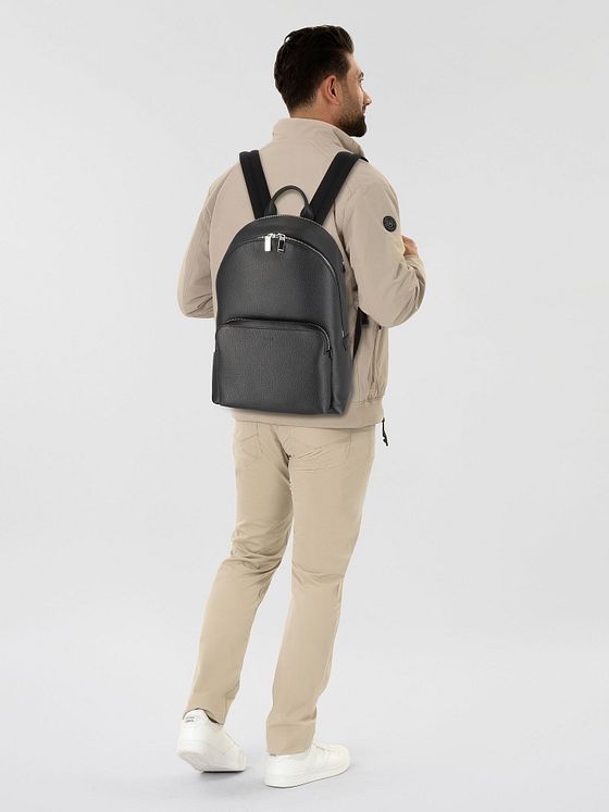 Boss New Crosstown Daypack Læder 42 cm Laptoprum Boss New Crosstown Daypack Læder 42 cm Laptoprum