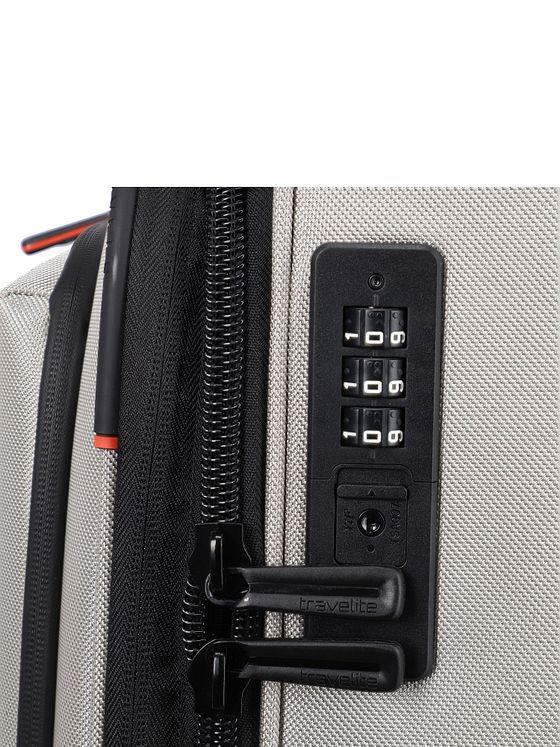 Travelite Crosslite 5.0 4 hjul Trolley M 66 cm med strækfold