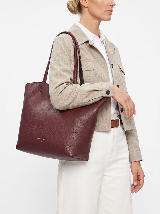 Patrizia Pepe (IN) Complete Shopperit Nahka 30 cm Patrizia Pepe (IN) Complete Shopperit Nahka 30 cm