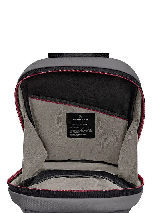 Victorinox Travel Essentials RFID-beskyttelse 30 cm Victorinox Travel Essentials RFID-beskyttelse 30 cm