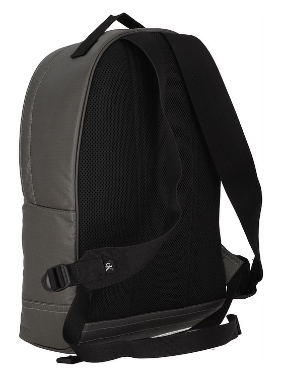 Calvin Klein Jeans Sport Essentials Daypack 40 cm Laptoprum