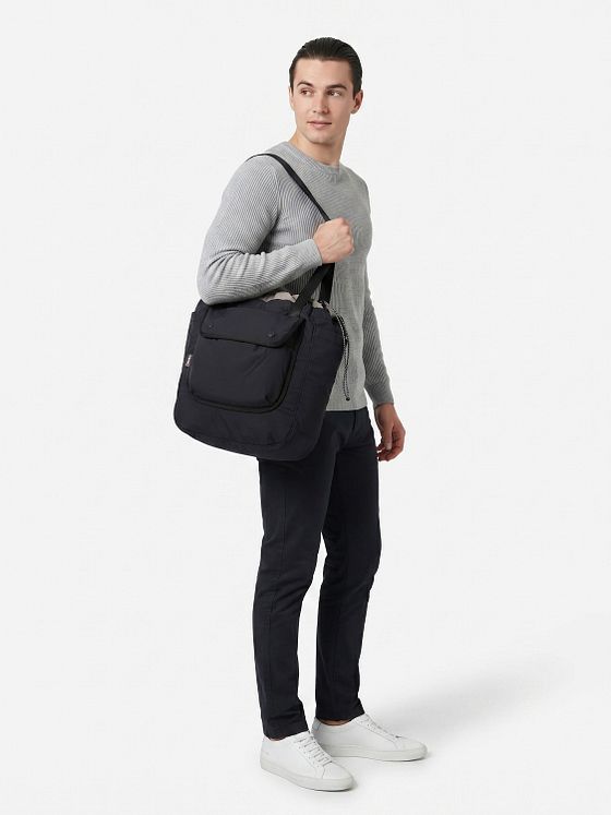 Bellroy Cinch Bucket bag 37 cm Bellroy Cinch Bucket bag 37 cm
