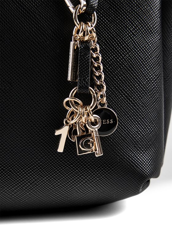Guess Gilda Skuldertaske 37 cm Guess Gilda Skuldertaske 37 cm