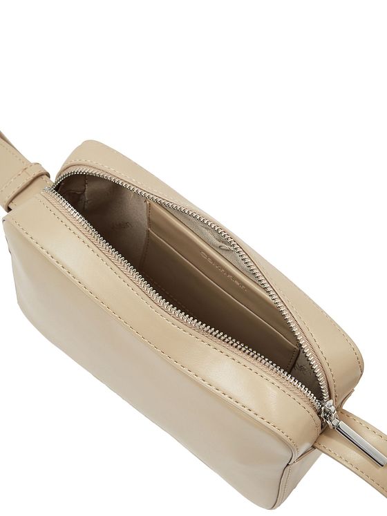 Calvin Klein Embossed Skuldertaske 22.5 cm