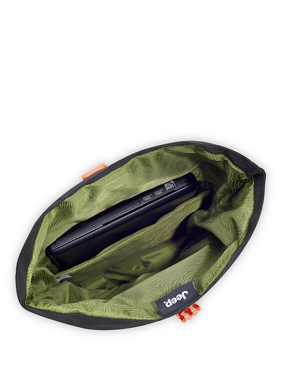 Jeep JS016D Daypack 41 cm Laptoprum