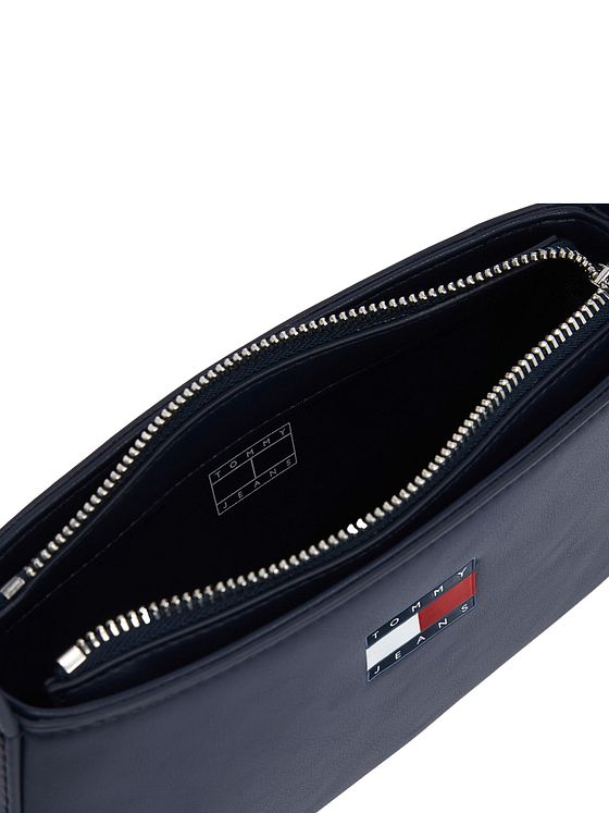 Tommy Hilfiger Jeans TJM ESS Must Skuldertaske 22 cm Tommy Hilfiger Jeans TJM ESS Must Skuldertaske 22 cm