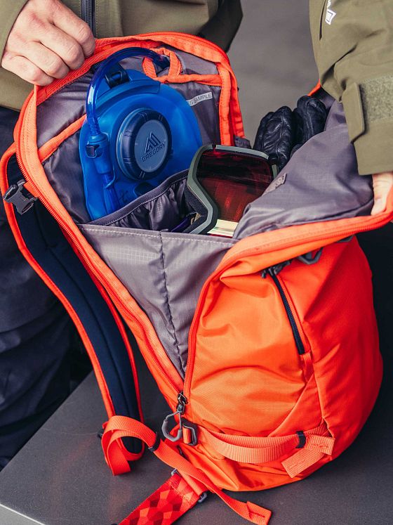 Gregory Alpinisto 30 L Trekkingový batoh 53 cm