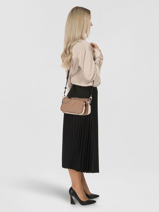 Guess Noelle II Skuldertaske 24 cm Guess Noelle II Skuldertaske 24 cm