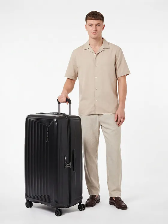 Samsonite Nuon 4-pyöräinen vetolaukku 80 cm