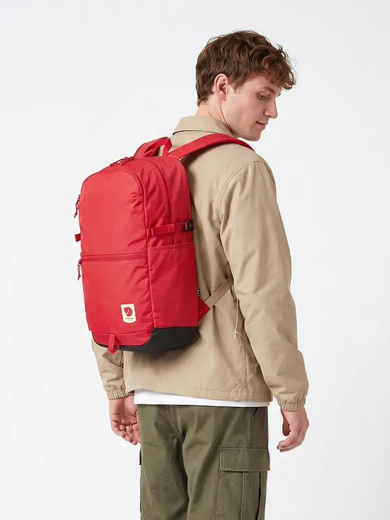 Fjällräven High Coast 24 L Turistický batoh 49 cm