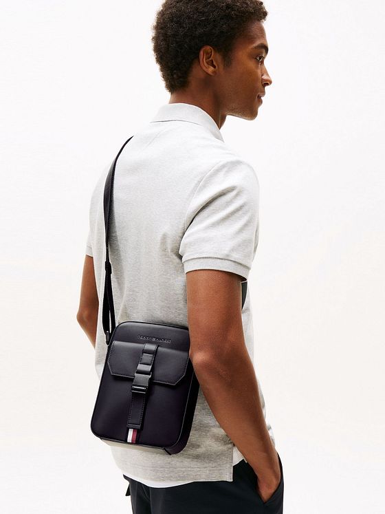 Tommy Hilfiger TH Foundation Mini Bag skuldertaske 16 cm Tommy Hilfiger TH Foundation Mini Bag skuldertaske 16 cm