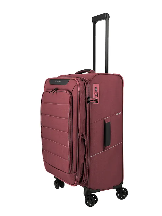 Travelite Skaii 4-hjulet Kuffert M 67 cm Travelite Skaii 4-hjulet Kuffert M 67 cm