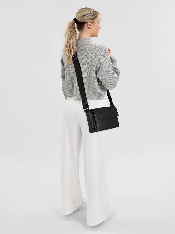 Calvin Klein CK Origami Skuldertaske 23 cm