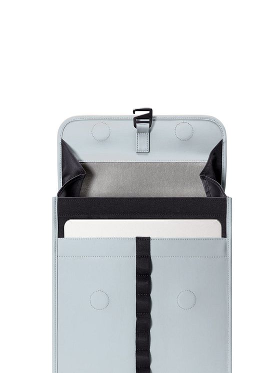 Ucon Acrobatics Lotus Infinity Kumo Medium Daypack 41 cm Laptoprum Ucon Acrobatics Lotus Infinity Kumo Medium Daypack 41 cm Laptoprum