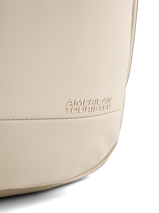 American Tourister Take2Cabin-matkarinkka, 40 cm, kannettavan tietokoneen lokero American Tourister Take2Cabin-matkarinkka, 40 cm, kannettavan tietokoneen lokero