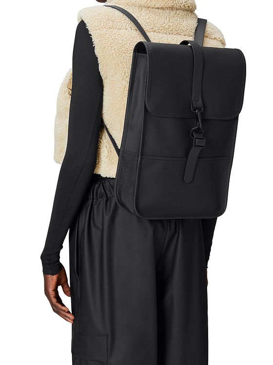 Rains Essential Mochila urbana 40 cm Compartimento para el portátil Rains Essential Mochila urbana 40 cm Compartimento para el portátil