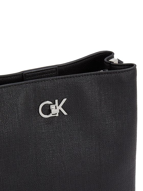 Calvin Klein Re-Lock Skuldertaske 25 cm