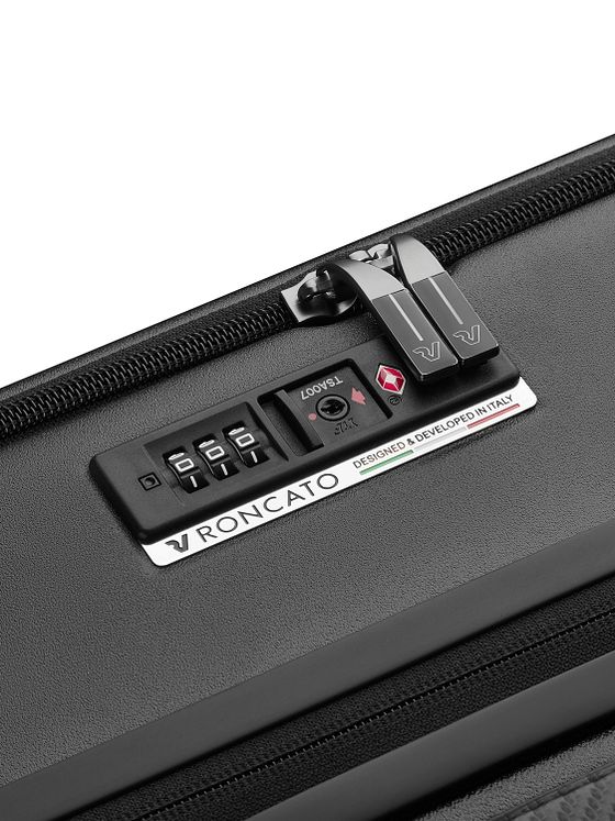 Roncato Florence 4 hjul Trolley 67 cm med strækfold