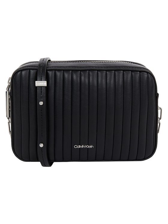 Calvin Klein Mini Line Quilt Skuldertaske 19.5 cm Calvin Klein Mini Line Quilt Skuldertaske 19.5 cm