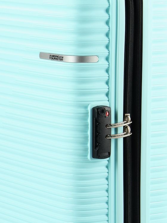 American Tourister Liftoff 4 hjul Kabinetrolley 55 cm med strækfold American Tourister Liftoff 4 hjul Kabinetrolley 55 cm med strækfold