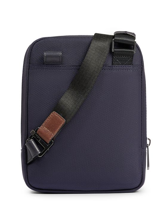 Piquadro Kort skuldertaske 17 cm