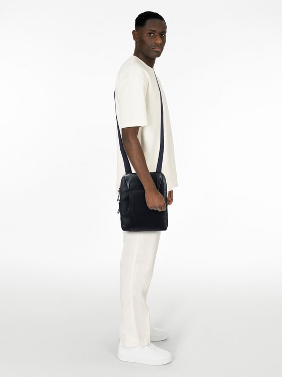 Piquadro Skuldertaske Læder 22 cm