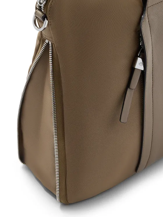 Piquadro Lyra Portfölj Läder 42 cm Laptopfack med expansionsveck Piquadro Lyra Portfölj Läder 42 cm Laptopfack med expansionsveck