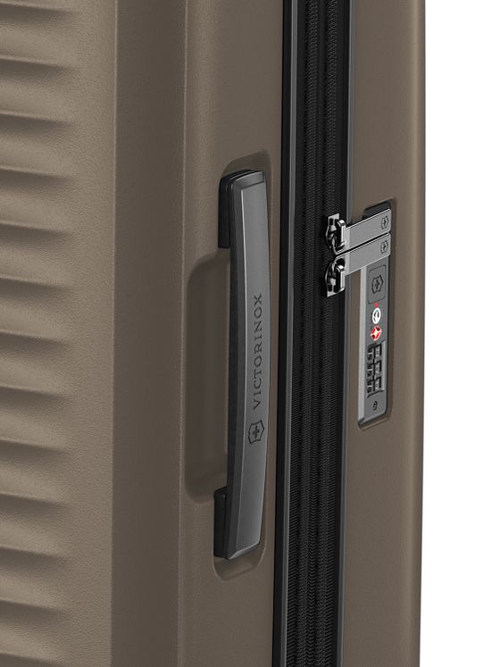 Victorinox Airox Advanced 4 kolečka Kabinkový kufr S 55 cm Kapsa na notebook s roztažitelným záhybem