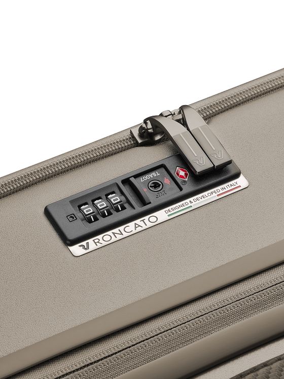 Roncato Florence 4-hjulet kabinevogn 55 cm med udvidelsesfoldet laptoprum