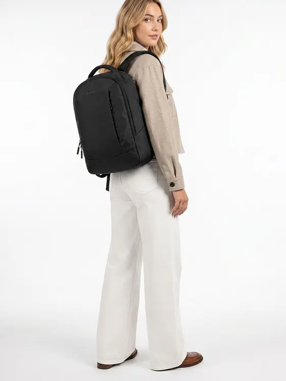 bugatti Mare Basic Mochila urbana M 43 cm Compartimento para el portátil bugatti Mare Basic Mochila urbana M 43 cm Compartimento para el portátil