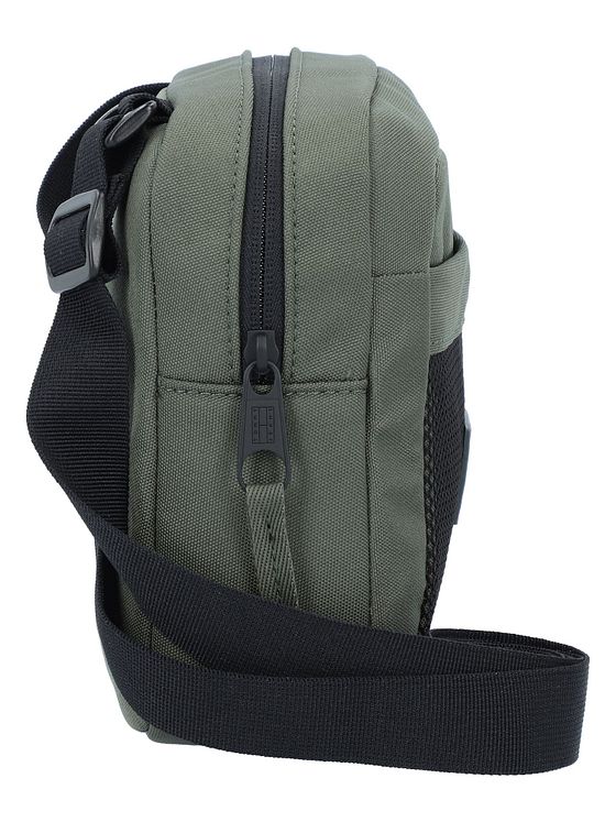 Tommy Hilfiger Jeans TJM Hybrid Skuldertaske 17.5 cm Tommy Hilfiger Jeans TJM Hybrid Skuldertaske 17.5 cm