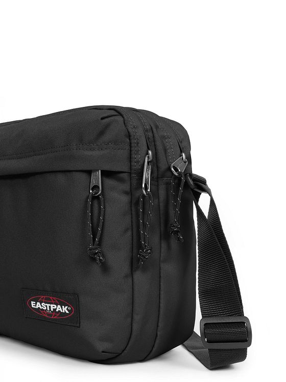 Eastpak Crosser-skuldertaske 39 cm med rum til bærbar computer