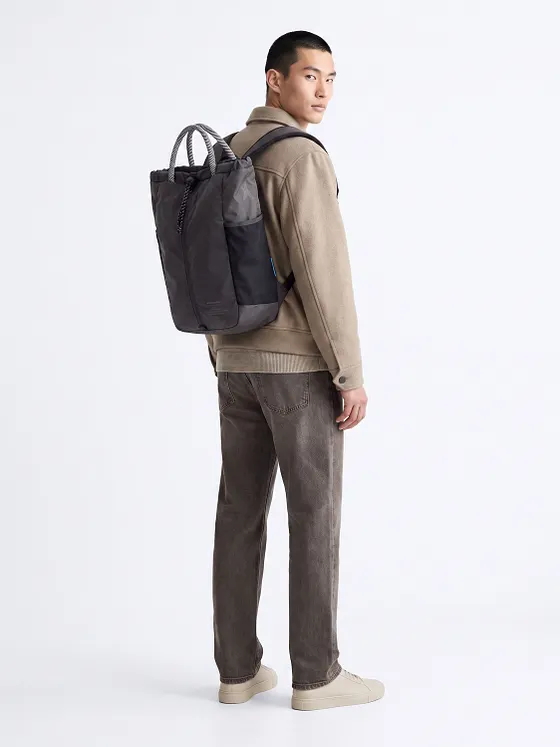 Ucon Acrobatics Air Mochila urbana 40 cm Ucon Acrobatics Air Mochila urbana 40 cm