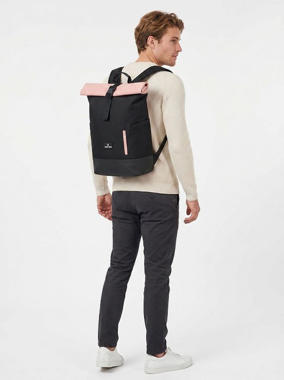 Johnny Urban Luca Daypack 42 cm Laptoprum Johnny Urban Luca Daypack 42 cm Laptoprum