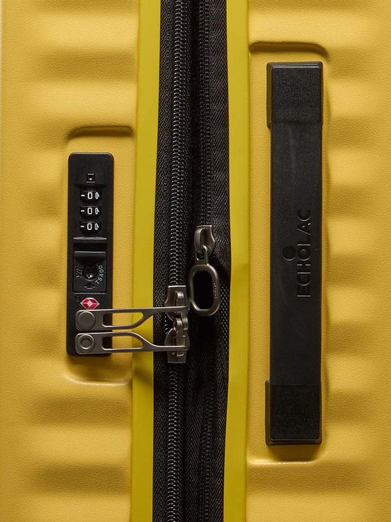 Echolac Oxygen 4 hjul Kuffert 3-delt med strækfold Echolac Oxygen 4 hjul Kuffert 3-delt med strækfold