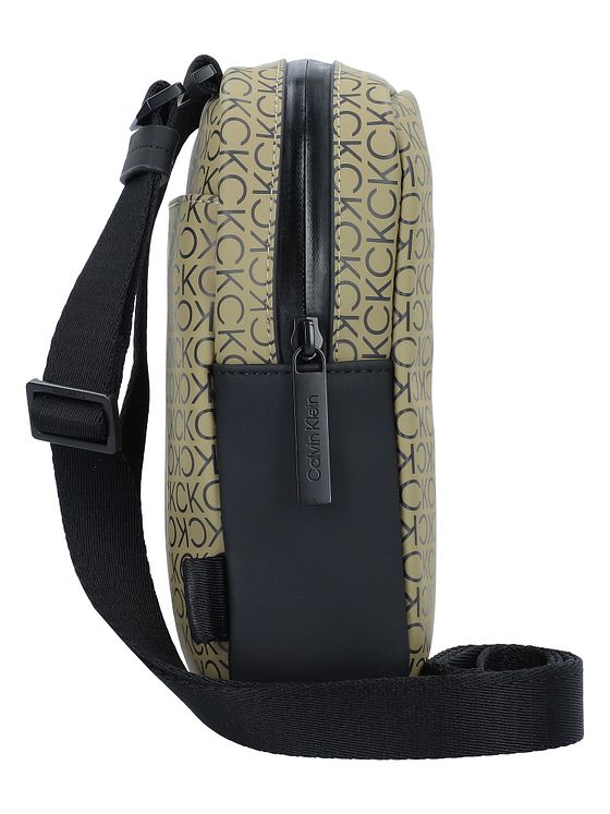 Calvin Klein Rubberized Conv Skuldertaske 18 cm