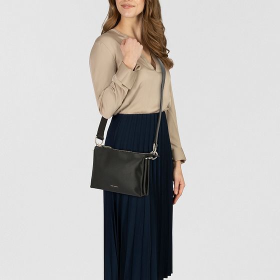 Ted Baker Darceyy Skuldertaske Læder 24 cm Ted Baker Darceyy Skuldertaske Læder 24 cm