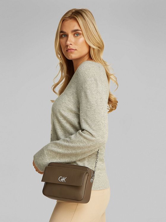 Calvin Klein Re-Lock Skuldertaske 21 cm Calvin Klein Re-Lock Skuldertaske 21 cm