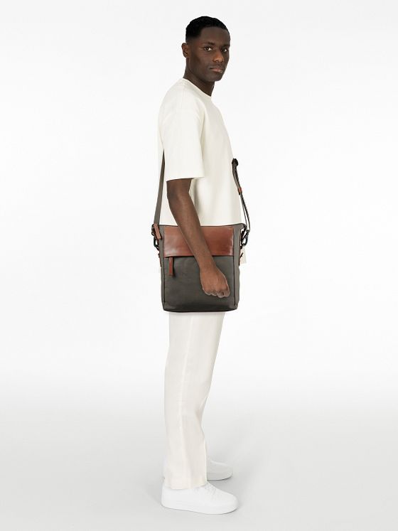 Harold's Wax Skuldertaske 24 cm