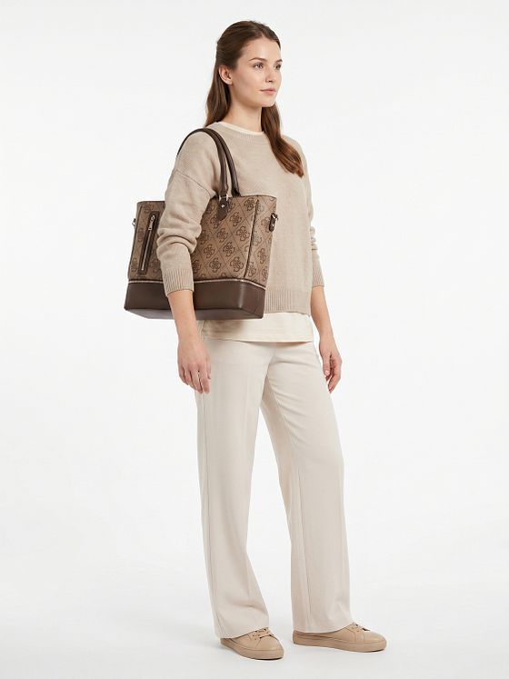Guess Berta Shopper taske 41 cm Laptoprum Guess Berta Shopper taske 41 cm Laptoprum