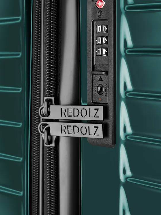 Redolz Essentials 18 2.0 4-hjulig Resväska M 66 cm med expansionsveck Redolz Essentials 18 2.0 4-hjulig Resväska M 66 cm med expansionsveck