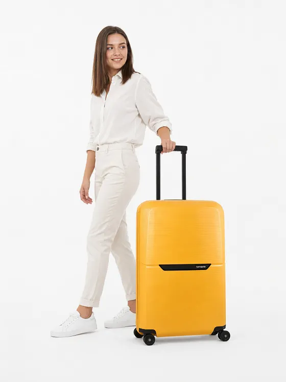 Samsonite Magnum Eco 4-pyöräinen vetolaukku 75 cm Samsonite Magnum Eco 4-pyöräinen vetolaukku 75 cm