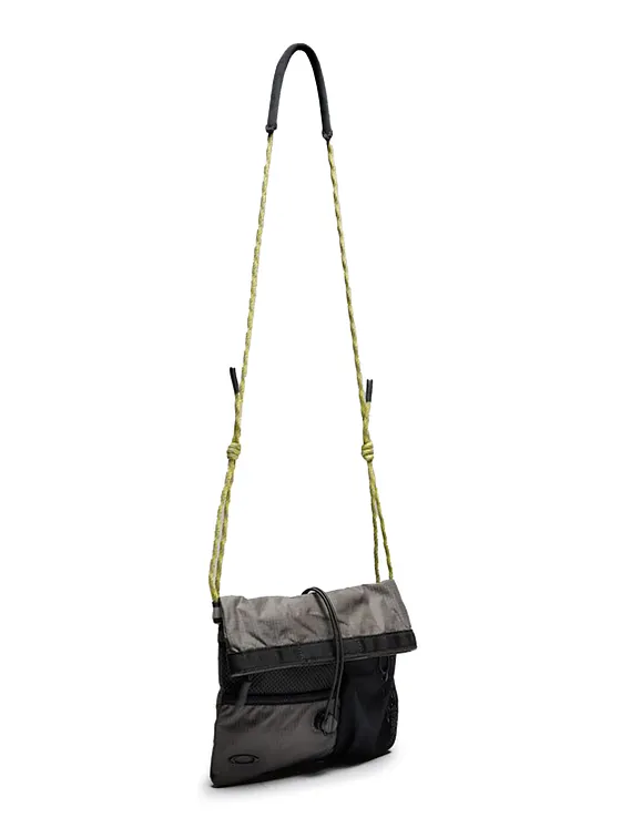 Oakley Reserve Crossbody taske 22 cm